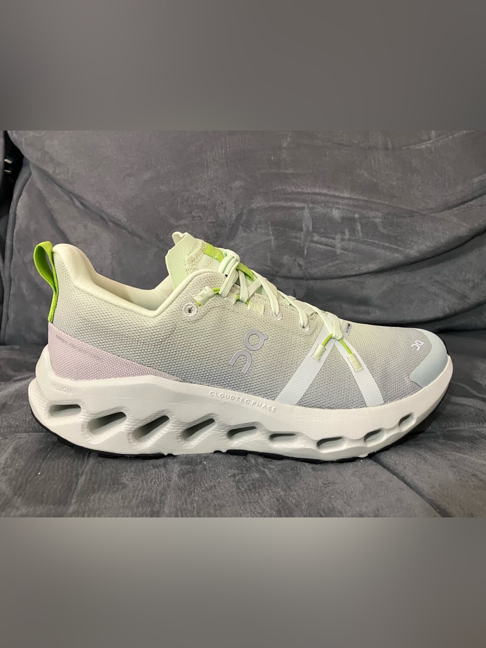 ON Running Cloudsurfer Trail Waterproof Women’s 6.5 Shoes Lime/Mineral WP